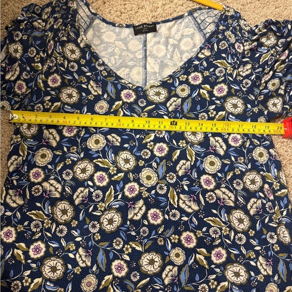 Lane Bryant Blue Floral Tunic Sz 14/16 Short Sleeve Ruffles - Picture 6 of 7
